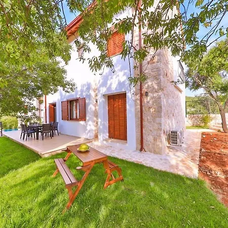 Almond 2 * Kaş